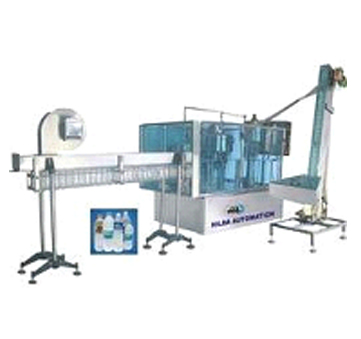 Automatic-Bottle-Rinsing-Filling-and-Capping-Machine